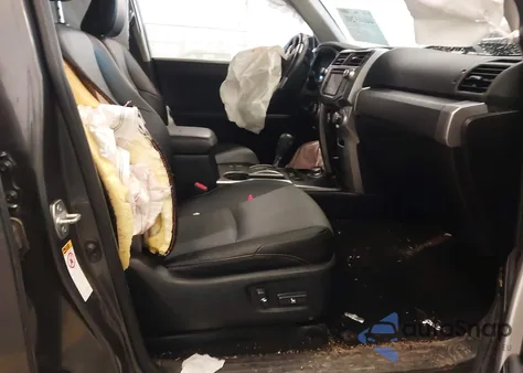 2018 Toyota 4Runner Sr5 Premium из США, поврежденный, VIN JTEBU5JR9J5578220